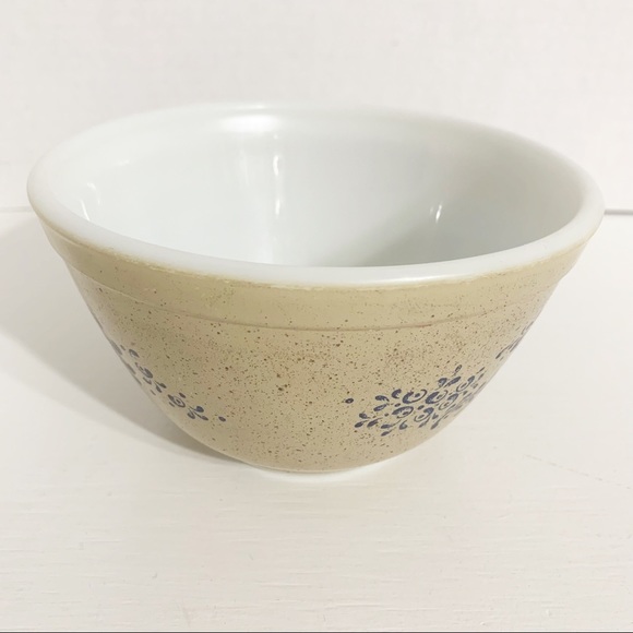 Vintage Pyrex Homestead Beige Speckle Blue 401 1.5 Pints Mixing Batter Nest Bowl - Picture 3 of 10